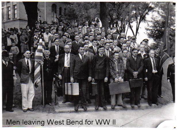 Men leaving WWII Ann Neumann (2)